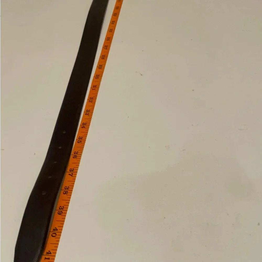 Hugo boss brown belt in good condition